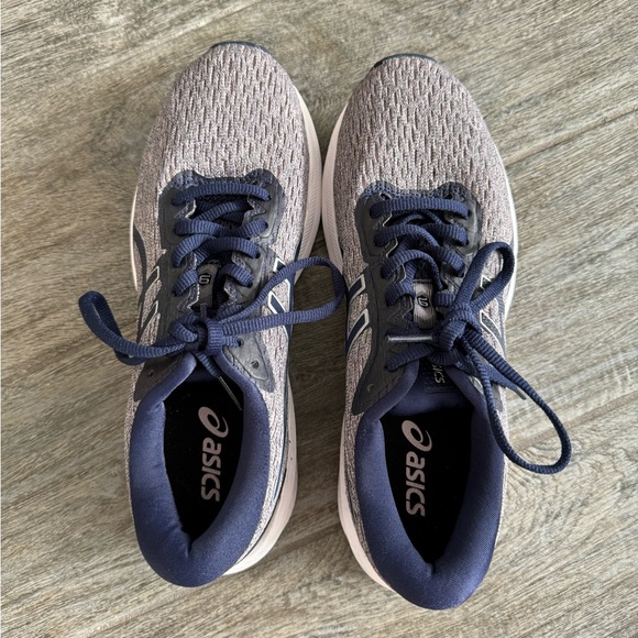 ASICS GT-1000 woman’s running shoes 8 - Picture 2 of 5